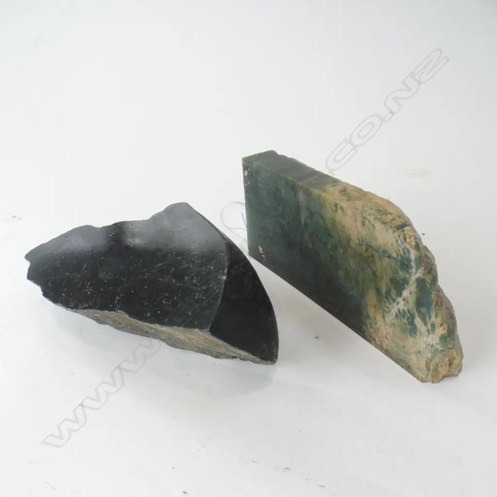 2 PCES GREENSTONE Image 1++