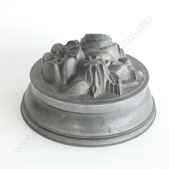 VICTORIAN ICE CREAM MOULD - DATED 4/6/1868  DIA 168MM