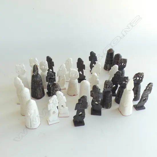 CARVED BONE TRIBAL CHESS SET, COMPLETE 