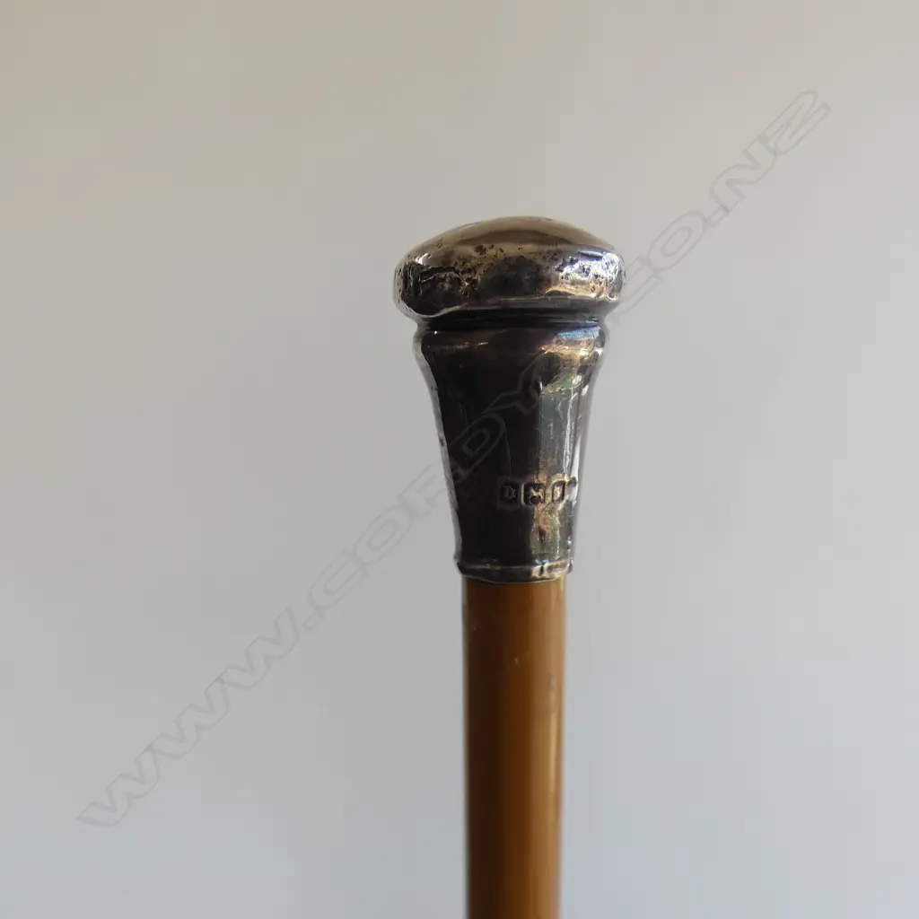 SILVER TIPPED CANE CONDUCTORS BATON  Image 1++