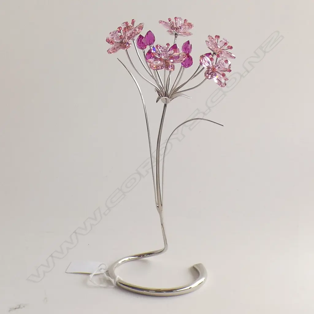 LG SWAROVSKI CRYSTAL COCKATOO RED DALISA FLOWER H  225MM IN ORIGINAL BOX WITH SLEEVE Image 1++