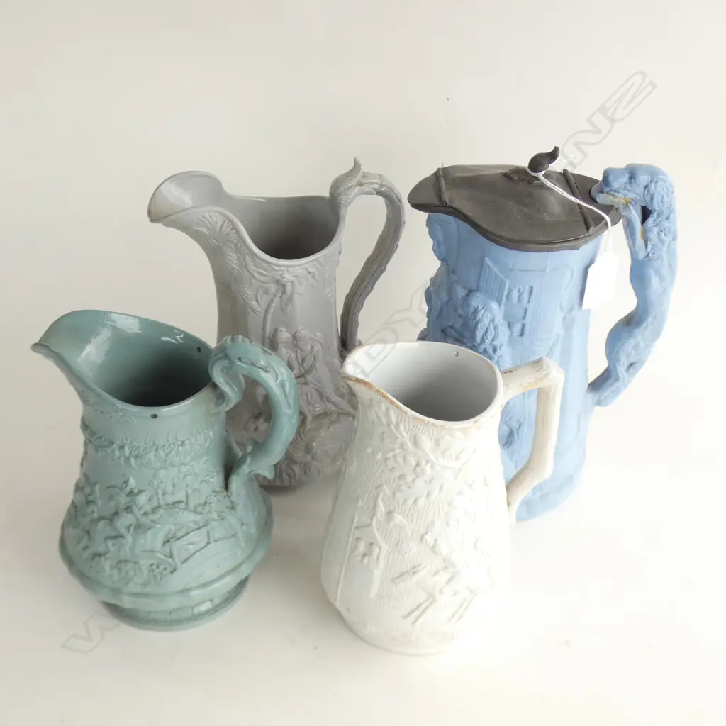 4 ANTIQUE DRABWARE JUGS H.175mm (3 w. OLD REPAIRS) Image 1++