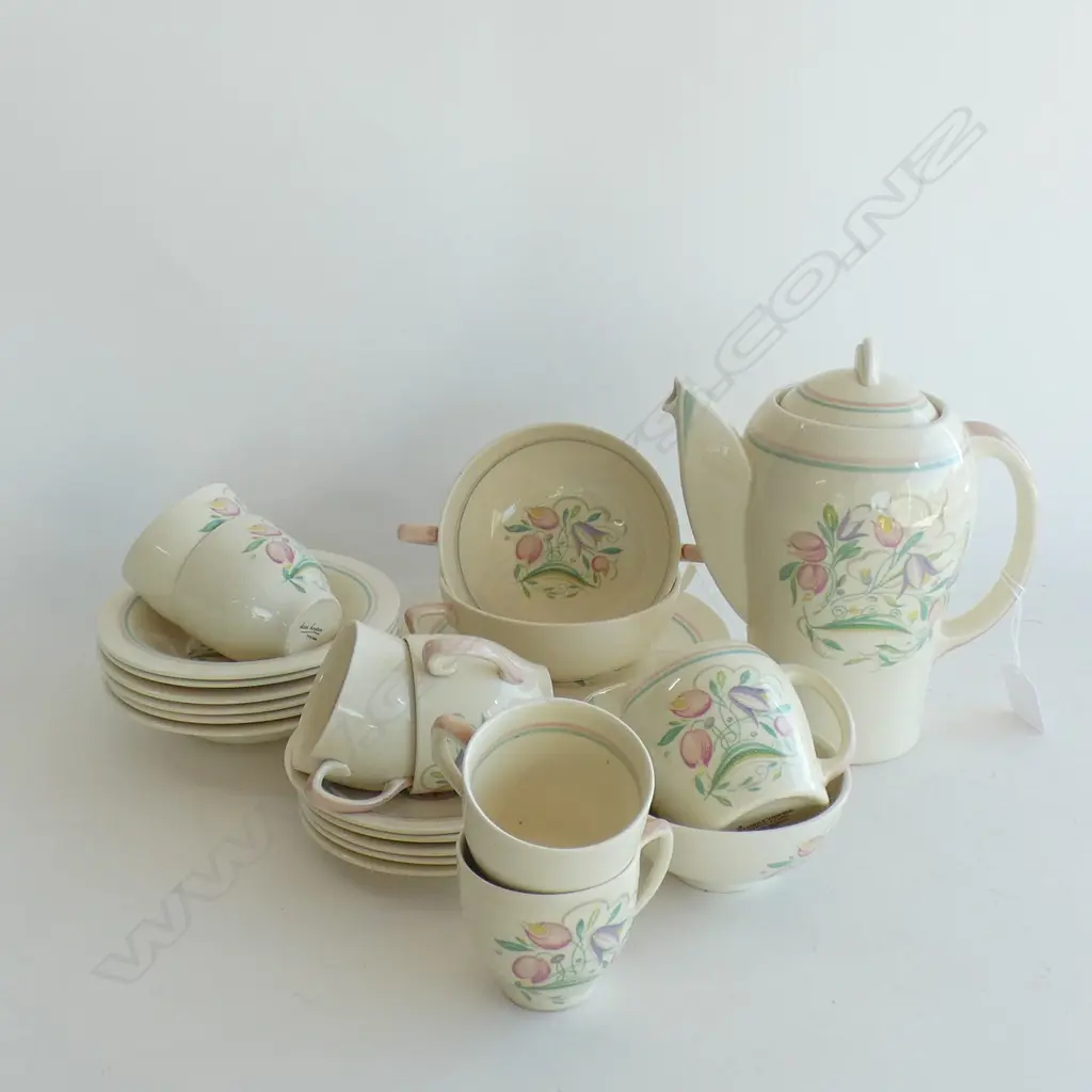 SUSIE COOPER DEMITASSE COFFEE SET; POT, CUPS & SAUCERS, SUGAR BOWL & JUG + 2 SOUP COUPES & SAUCERS & 6 BOWLS Image 1++