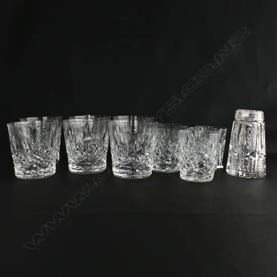 11 CRYSTAL CUT GLASSES - 2 SIZES (6 X 90 & 5 X 77MM) & CUT GLASS ETCHED SUGAR SHAKER H 115MM