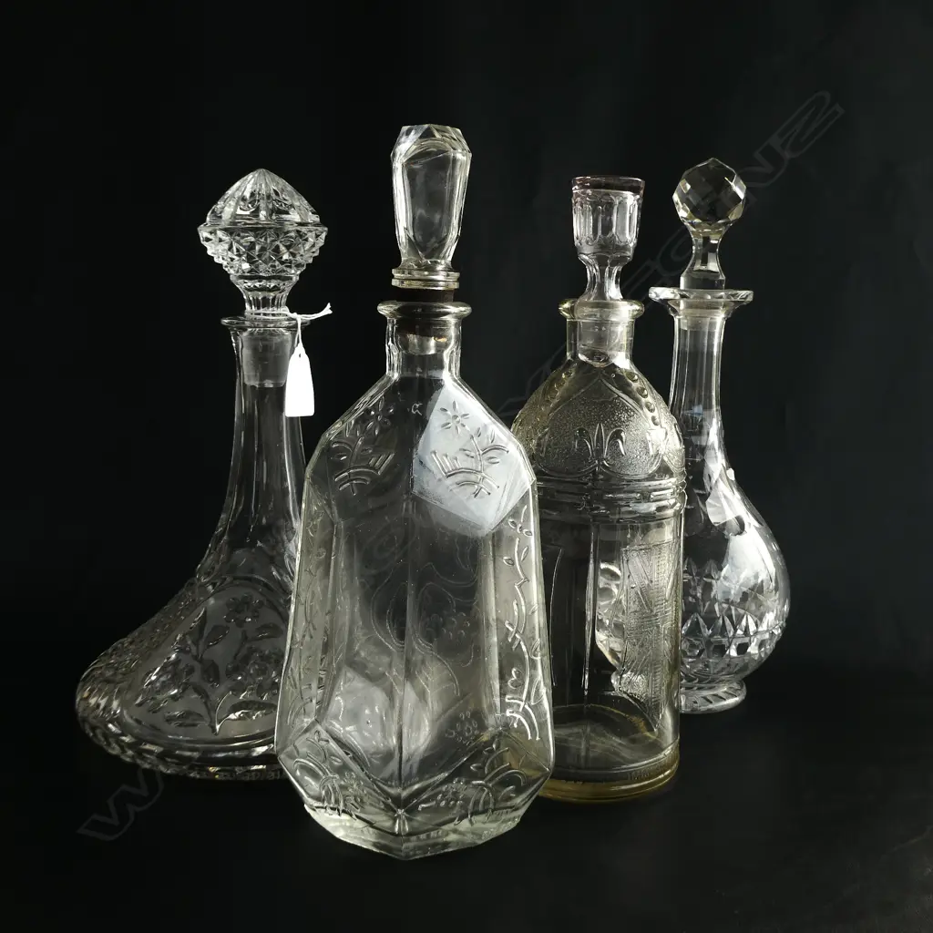 VICTORIAN GLASS SHIPS DECANTER AND 3 OTHERS Image 1++
