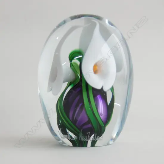 VIESNIK GLASS LILY PAPERWEIGHT H 110MM