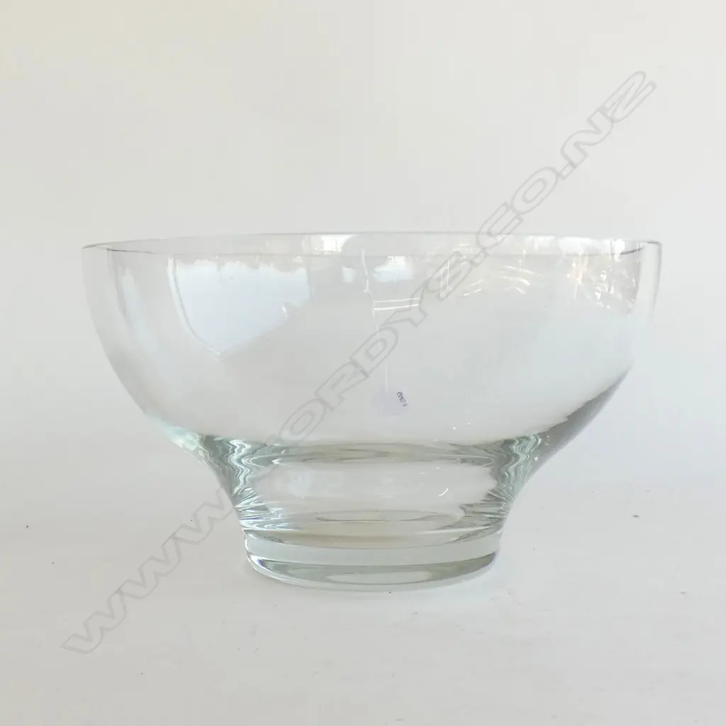 LGE PLAIN FLARED GLASS BOWL Image 1++