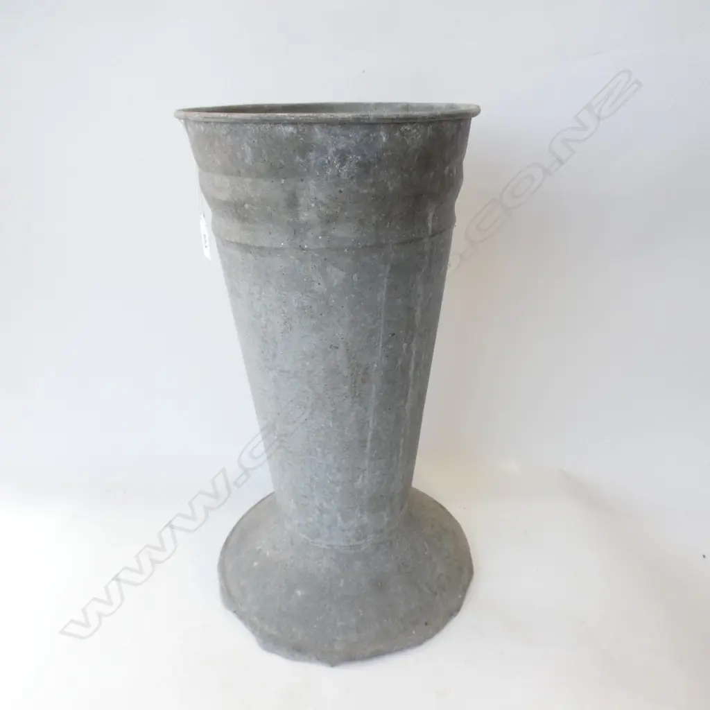 LARGE GALVANISED FLOWER VASE H.460mm Image 1++