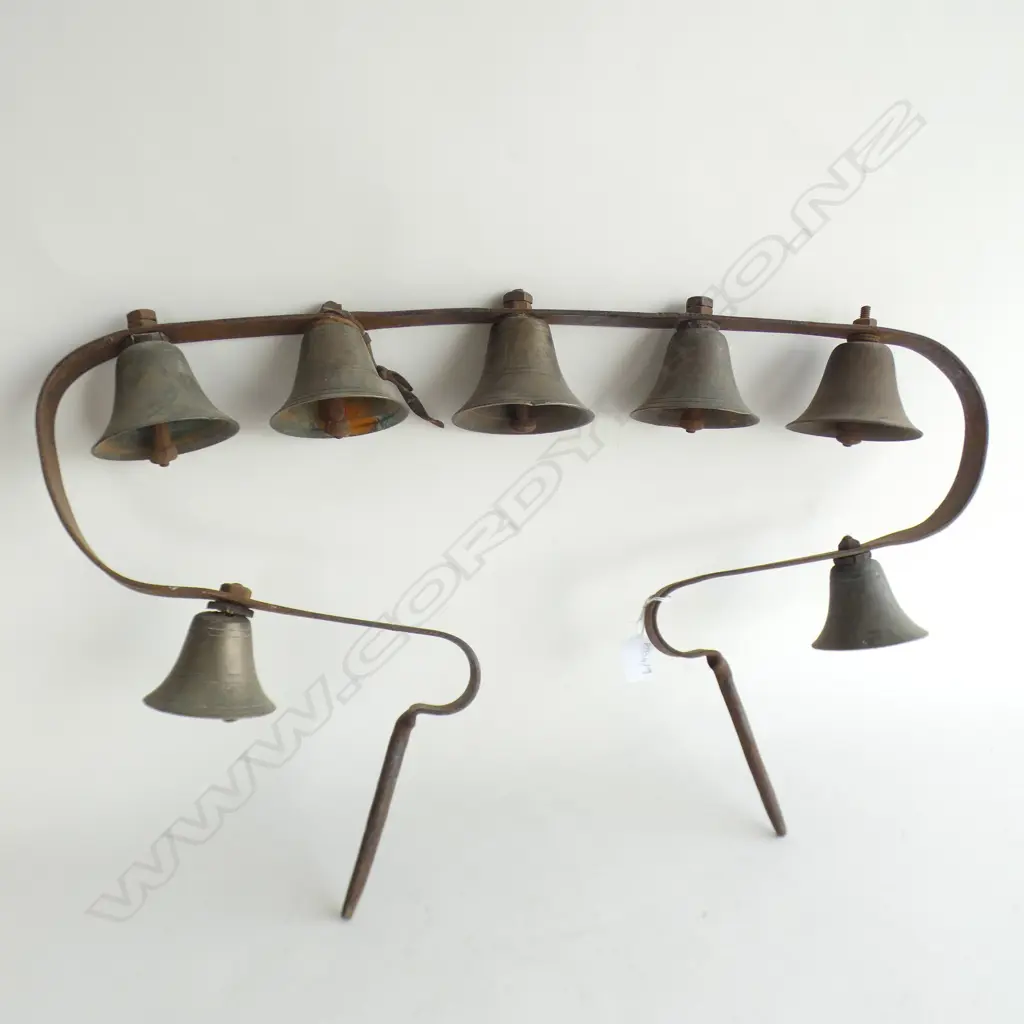 VINTAGE 7 BELL YOKE W.580mm Image 1++