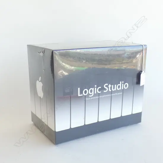 APPLE LOGIC STUDIO - STILL SEALED IN ORIGINAL BOX