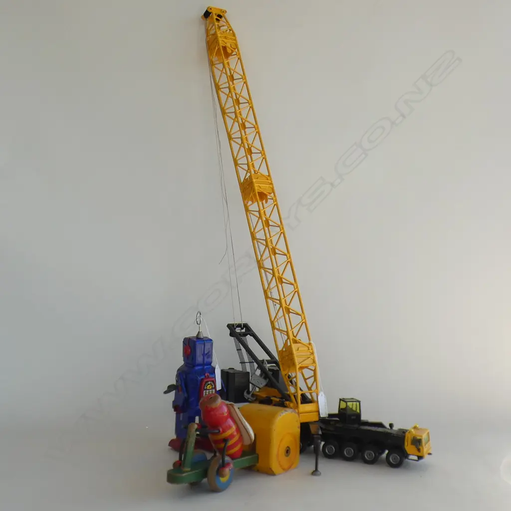 GERMAN LIEBHERR TOY CRANE L 330MM + WIND UP ROBOT (H 200MM) + OLD WOODEN PULL ALONG BEE (A/F) Image 1++