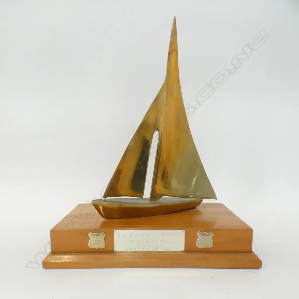 THE HARMONIC TROPHY IN BRASS ON WOODEN PLINTH BASE  H 400 MM Image 1++
