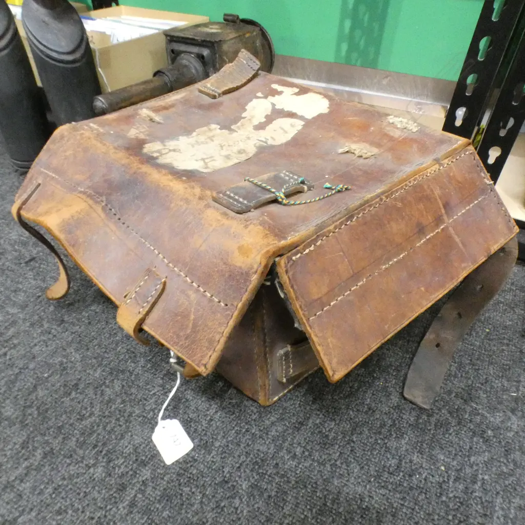 OLD LEATHER THEODOLITE BAG WITH BOXES OF GLASS SLIDES  Image 1++