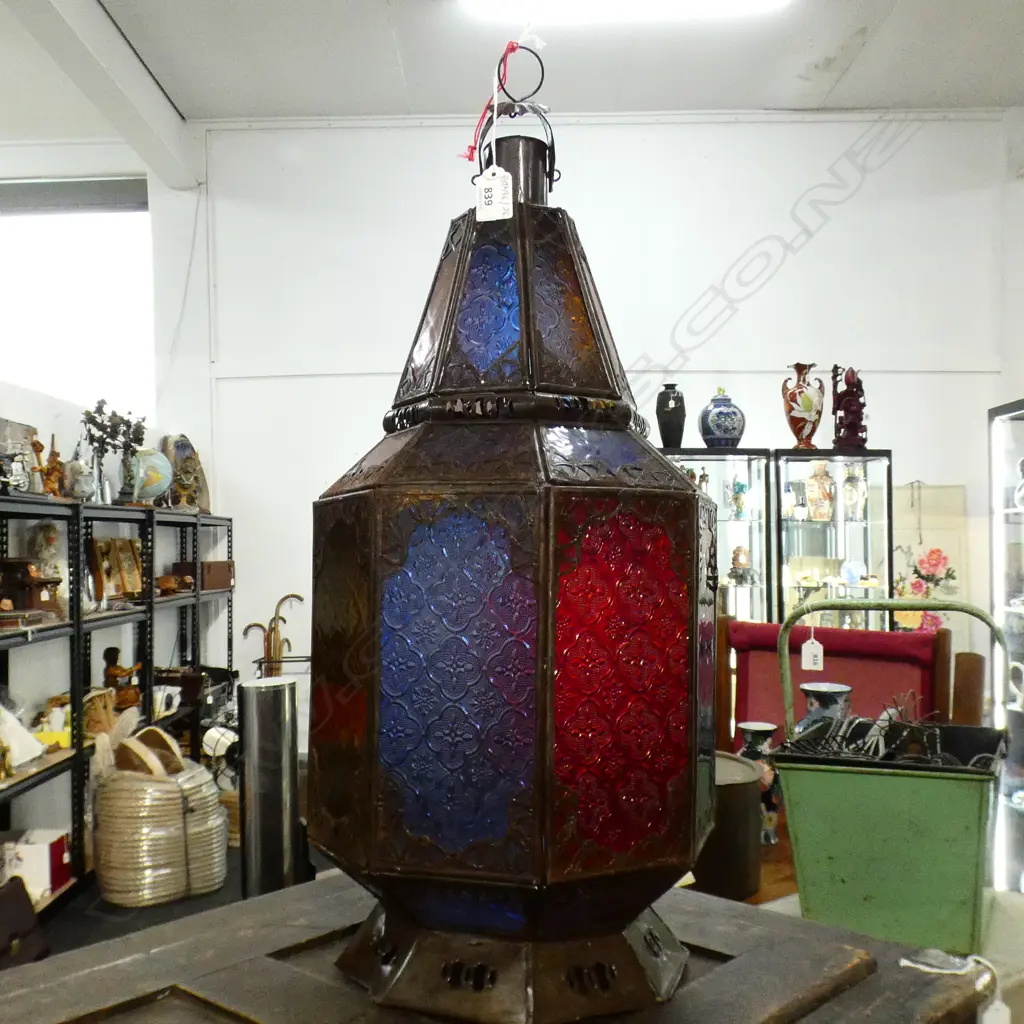 MOROCCAN LANTERN H.550mm AF (SMALL GLASS BREAK) Image 1++