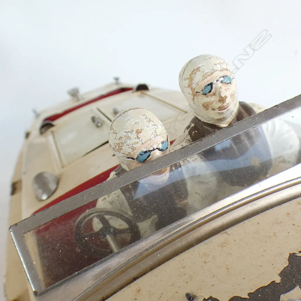 VINTAGE AMERICAN LIONEL-CRAFT JET BOAT MODEL (NO ENGINE) L.420mm Image 1++