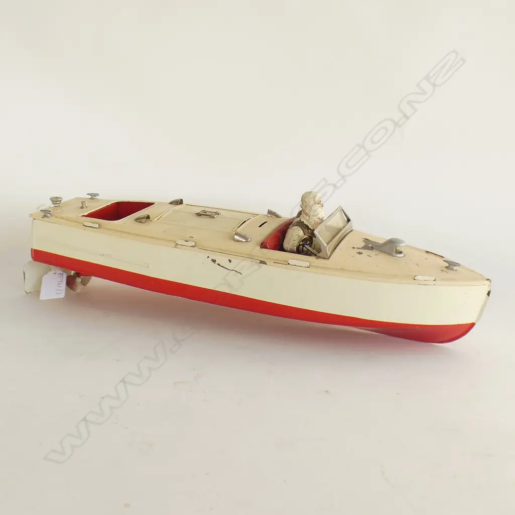 VINTAGE AMERICAN LIONEL-CRAFT JET BOAT MODEL (NO ENGINE) L.420mm Image 1++