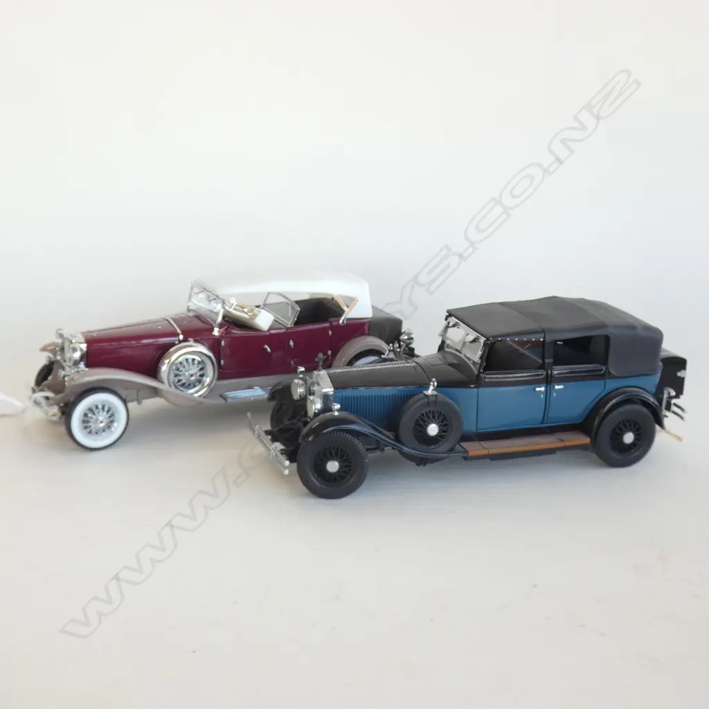 2 FRANKLIN MINT MODEL CARS; ROLLS ROYCE PHANTOM & DUESENBERG DERHAM L.230mm Image 1++