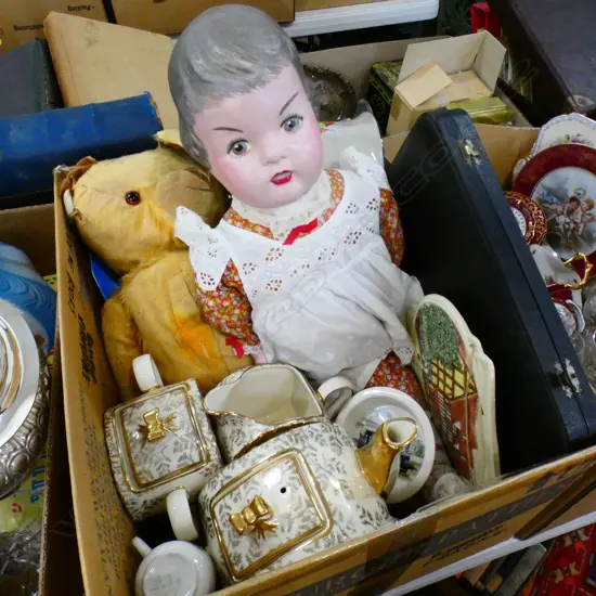 BOX LOT VINTAGE DOLL, TEDDY, CHINA, CASED STEAK KNIVES, SML RADAWARE CASSEROLE ETC
