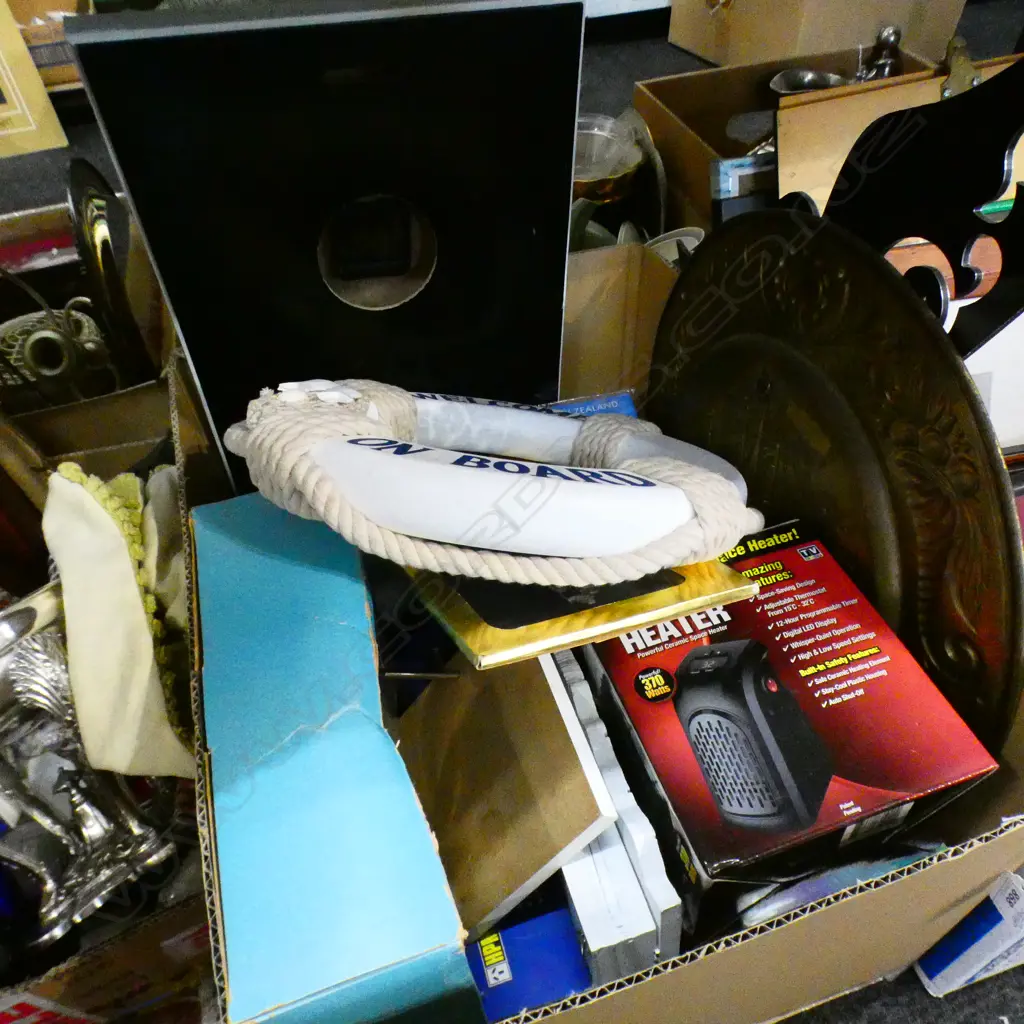 LOT ASST NAUTICAL + OTHER ITEMS Image 1++