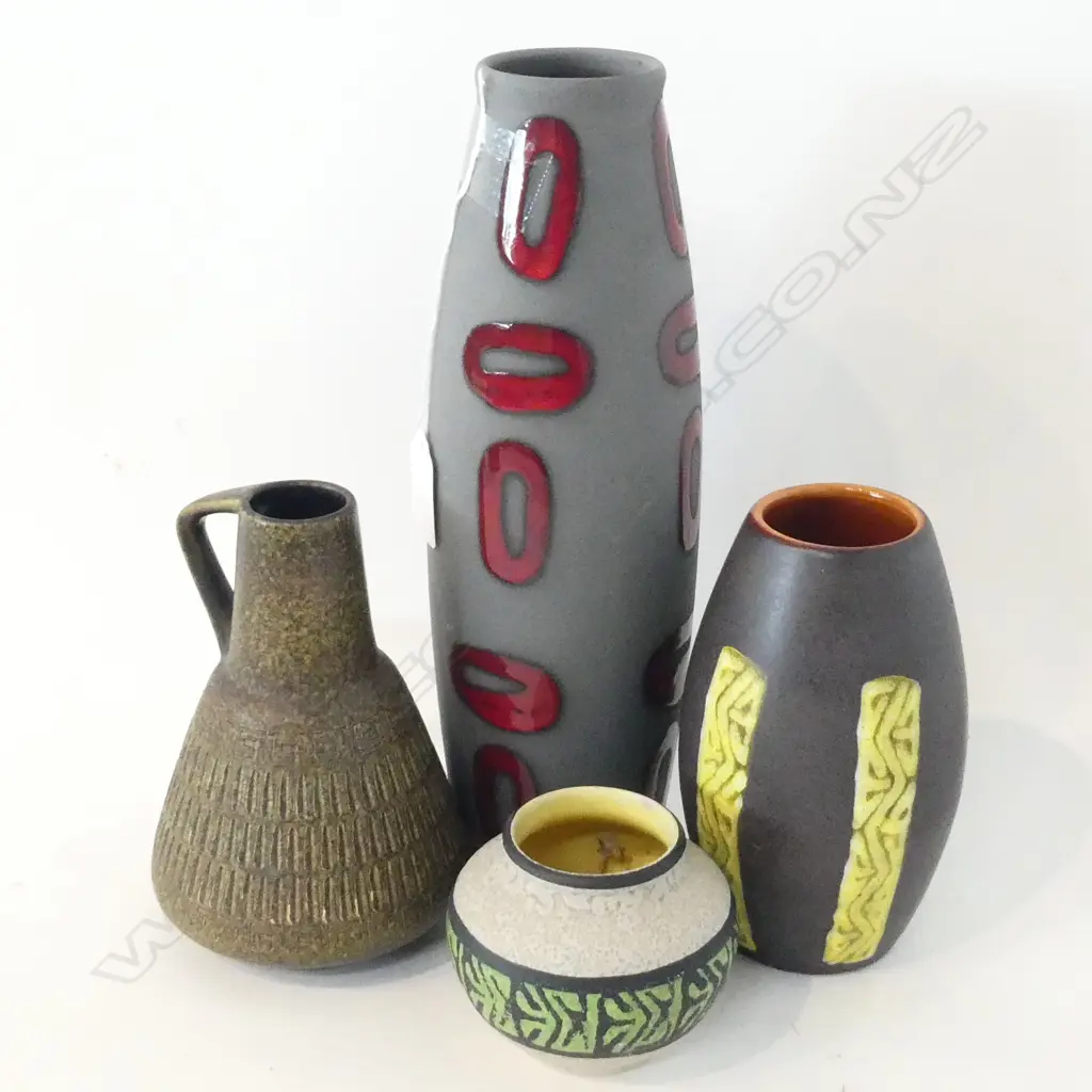 4 PCES GERMAN POTTERY H.275mm Image 1++