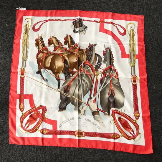 HERMES SILK SCARF 870x870mm