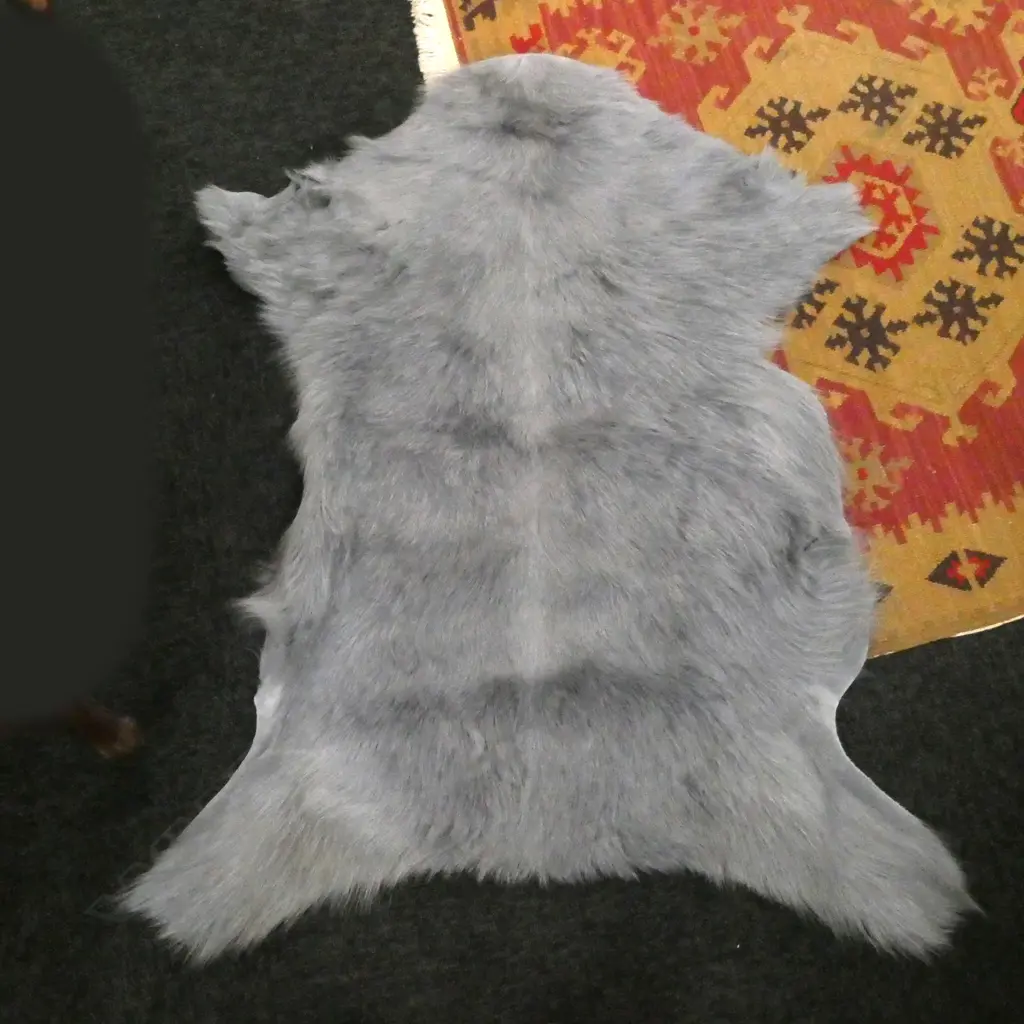 HIMALAYAN GOAT HIDE IN GREY 900x650mm Image 1++
