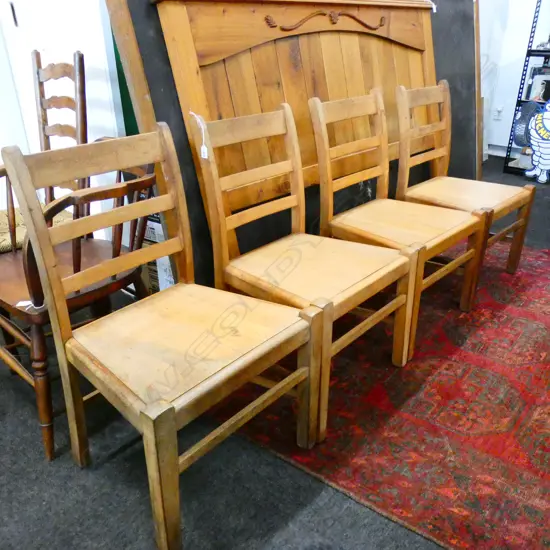 4 WOODEN CHAIRS
