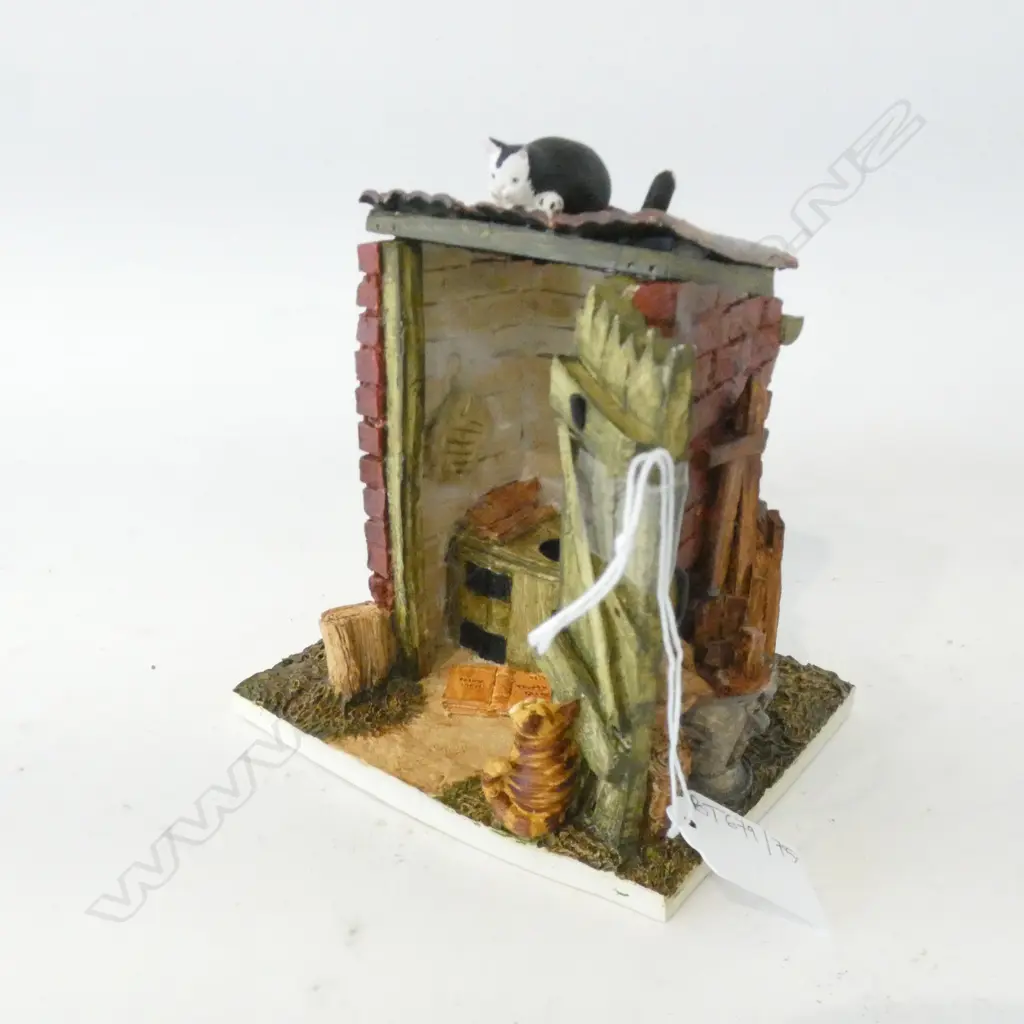 PETER FAGANS HOME SWEET HOME COLLECTION; CERAMIC LONG DROP H.135mm Image 1++