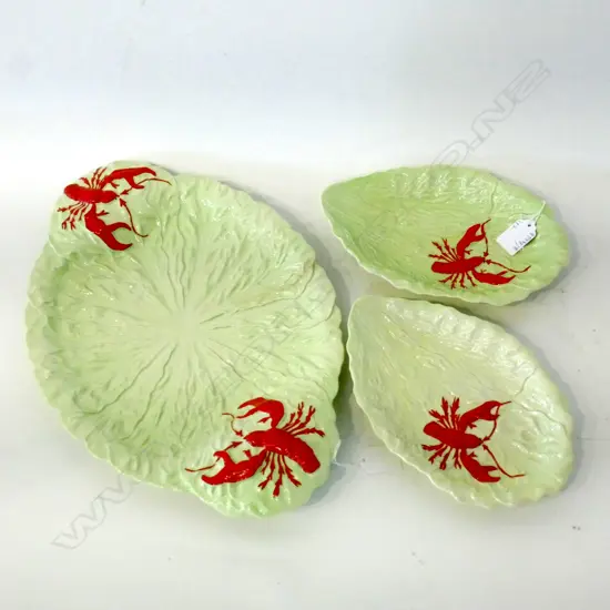3 CARLTONWARE LOBSTER/LETTUCE LEAF SERVING DISHES, LG W. 440mm, 2 SM W. 240mm