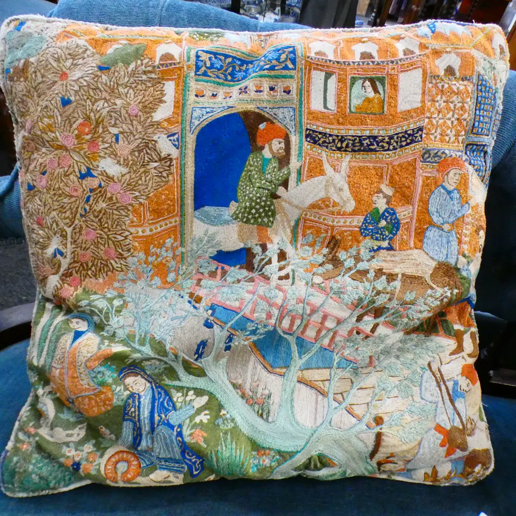 2 SQUARE NEEDLEWORK CUSHIONS Image 1++