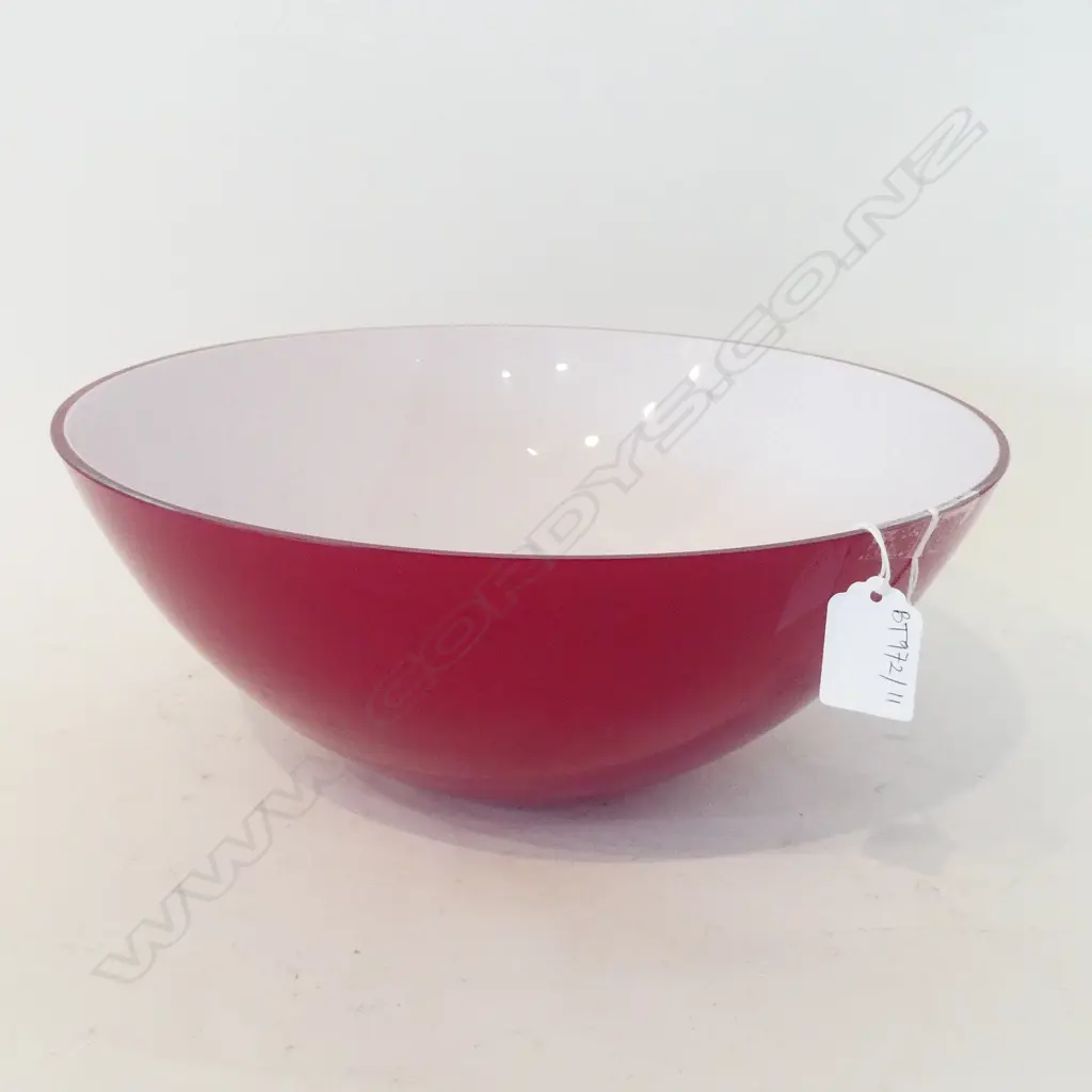 HOLME GAARD RED GLASS BOWL 300mm dia Image 1++