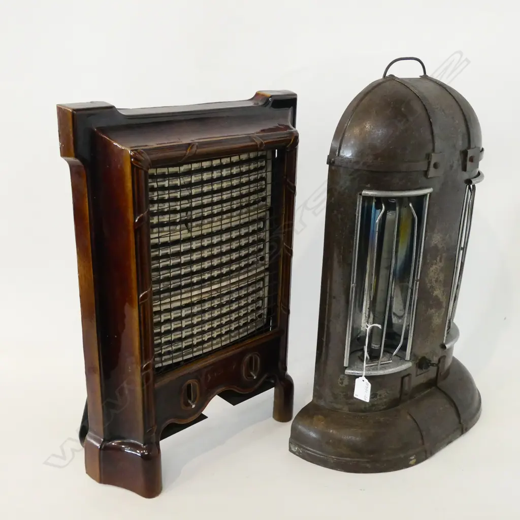 ART DECO HEATERS x 2- DECORATIVE OR REPAIR Image 1++