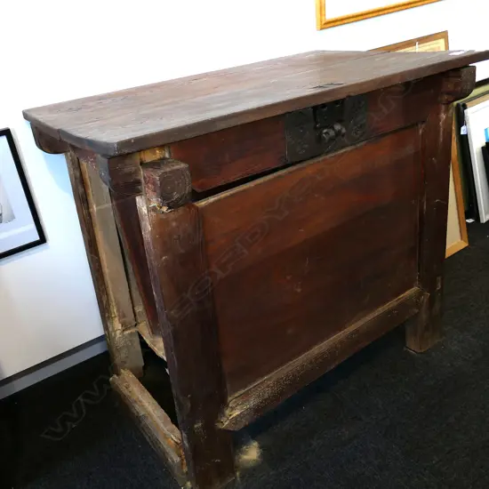 ANTIQUE ORIENTAL CHEST (BORER) 970x625x850mm