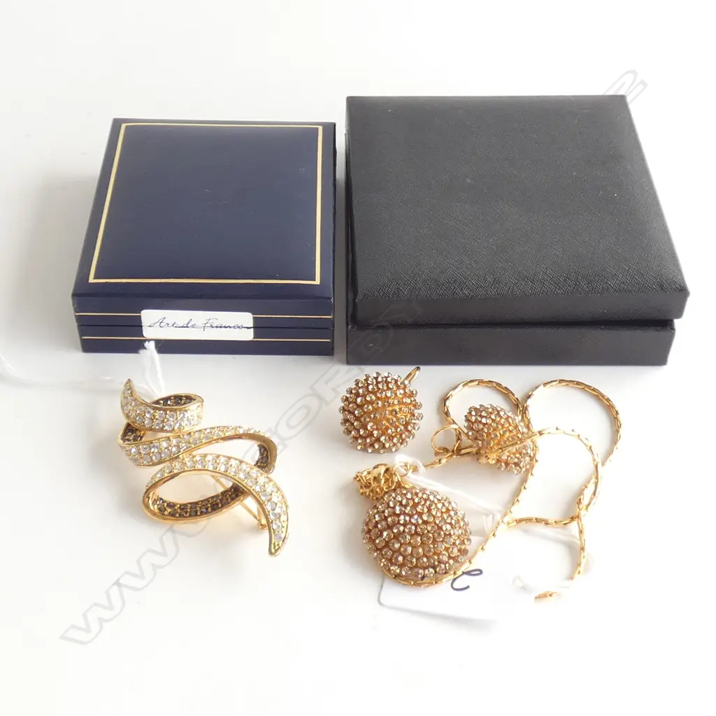 SWAROVSKI CRYSTAL ART DE FRANCE BROOCH + NECKLACE W EARRINGS  Image 1++