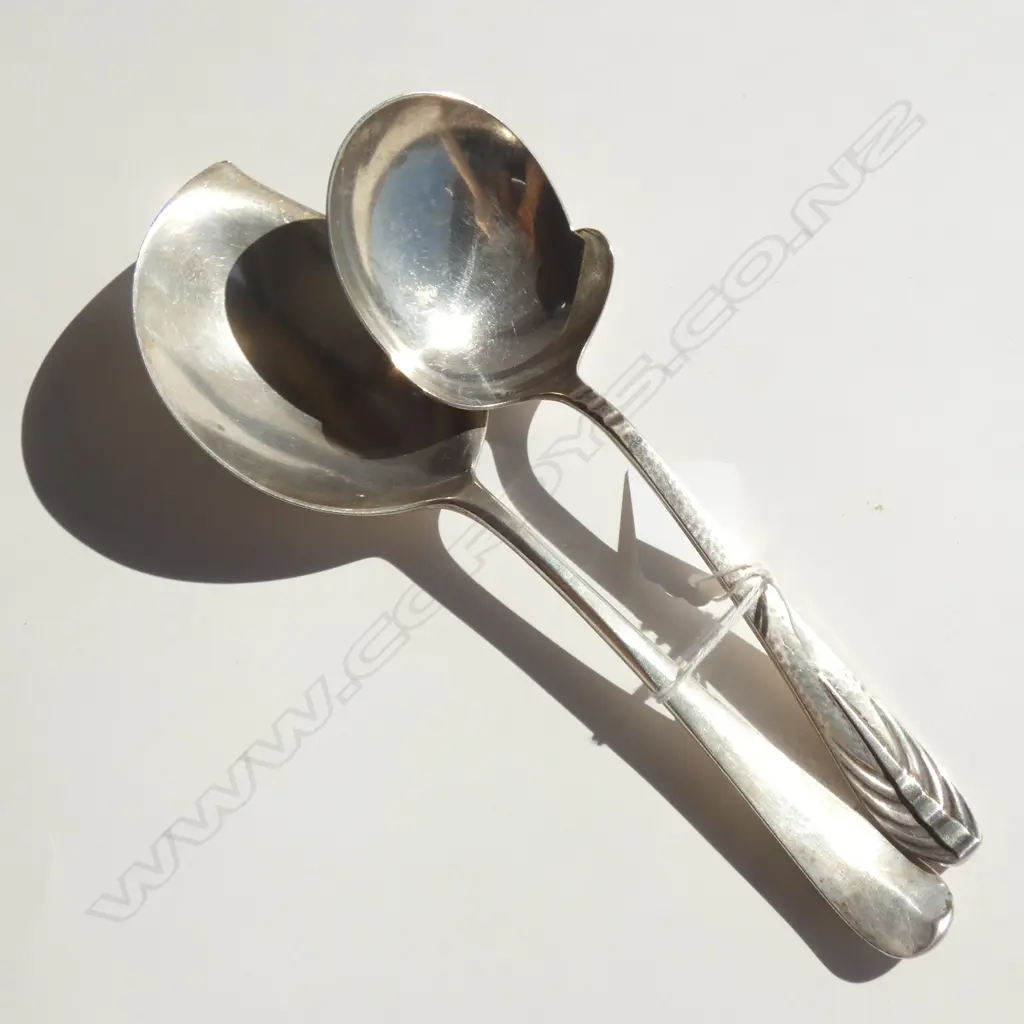 2 EUROPEAN SILVER SERVING SPOONS C.1900 184 GRAMS Image 1++