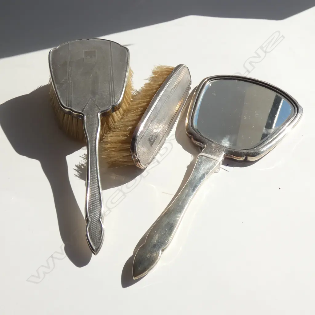 3 PCE STG SILVER BRUSH SET, B'HAM 1947 Image 1++