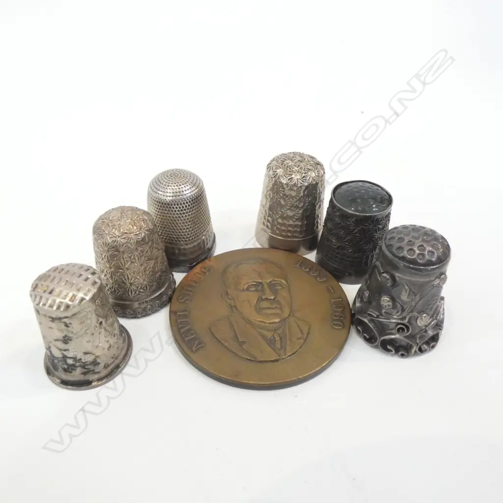 SIX OLD STG SILVER THIMBLES + NEVIL SHUTE COIN 1899 - 1960 Image 1++