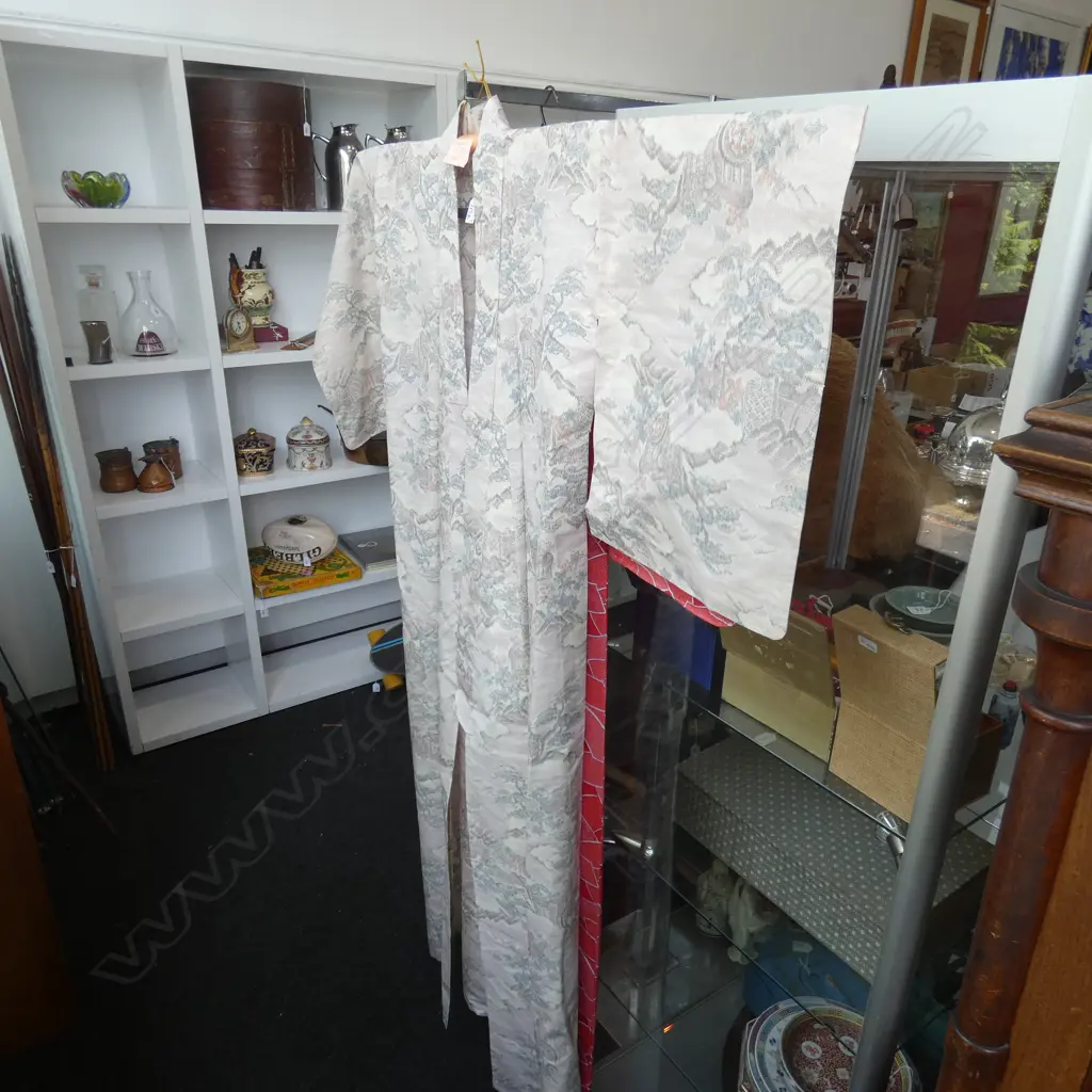 FULL LENGTH PASTEL PATTERNED KIMONO ROBE - UNLINED  Image 1++