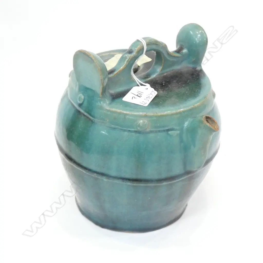 TANG STYLE BARREL FORM POURING VESSEL  Image 1++