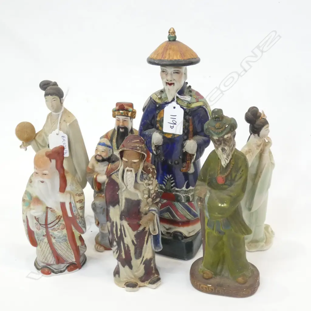 8 ORIENTAL FIGURES H.290mm Image 1++