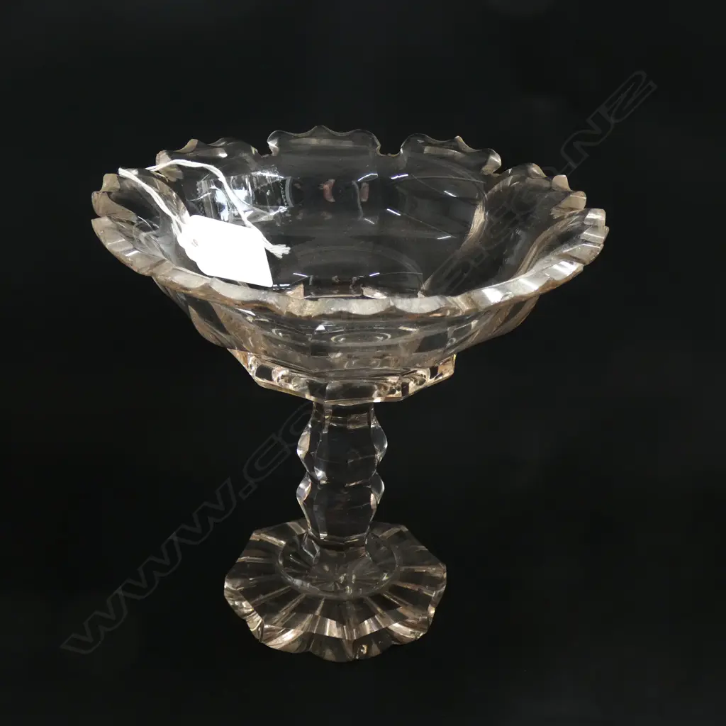 GEO.III CUT GLASS PEDESTAL BONBON DISH Image 1++