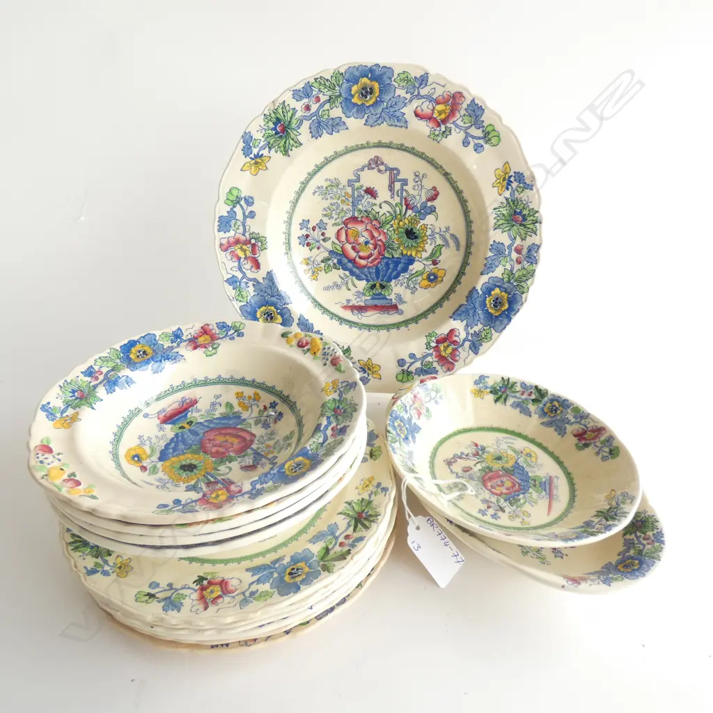 13 PCS MASONS STRATHMORE; PLATES / BOWLS ETC. Image 1++