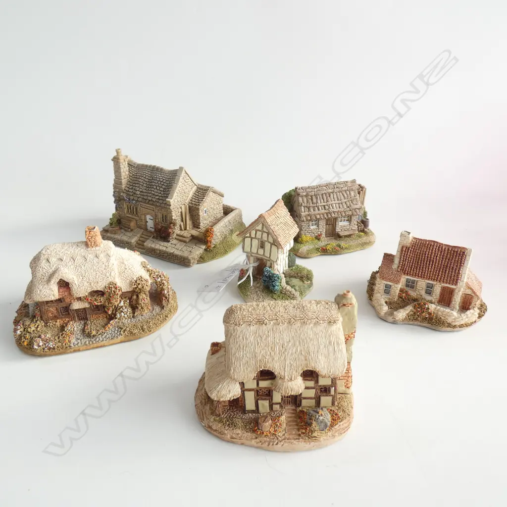 6 LILLIPUT LANE... Image 1++