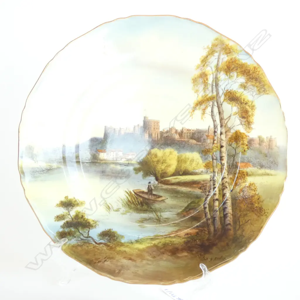ROYAL WORCESTER PLATE 'WINDSOR CASTLE' H. AYNTON 275mm dia Image 1++