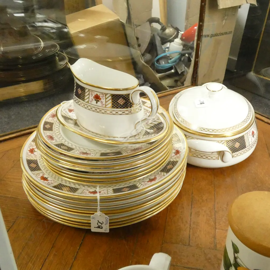ROYAL CROWN DERBY IMARI DINNER WARE; 18 PCS.... Image 1++