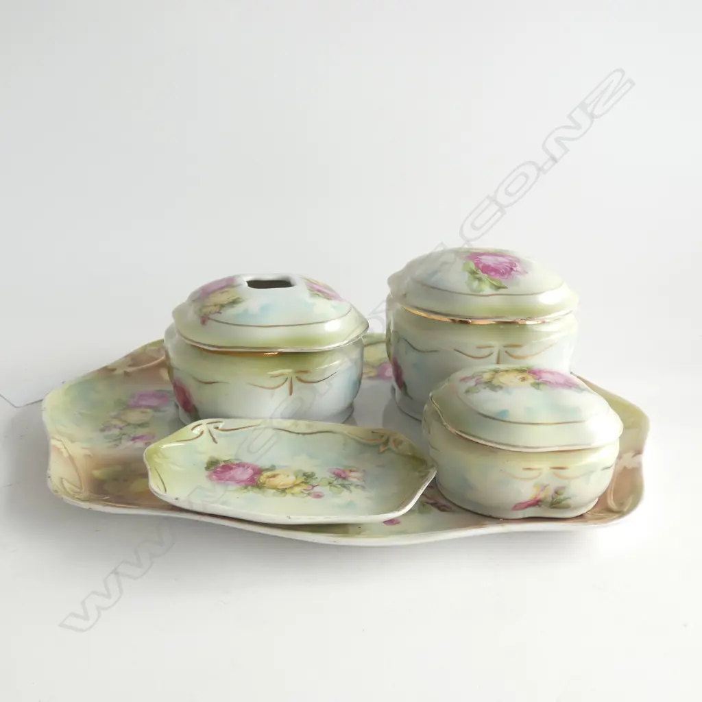 VINTAGE EUROPEAN STYLE PORCELAIN DRESSING TABLE SET; 5PC INCL. TRAY Image 1++