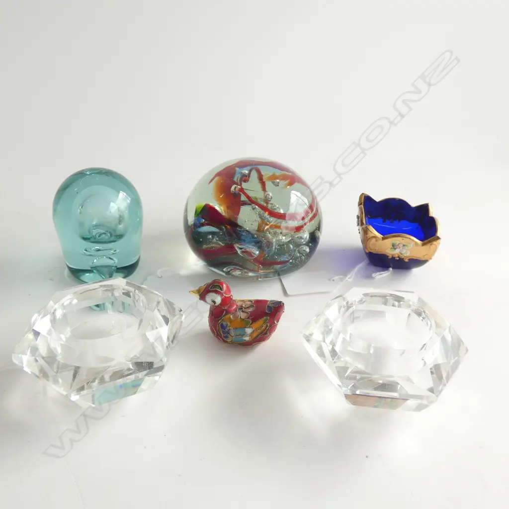 SM SELECTION GLASS; 2 PAPERWEIGHTS / CANDLE HOLDERS / VENETIAN GLASS + CLOISONNE DUCK Image 1++