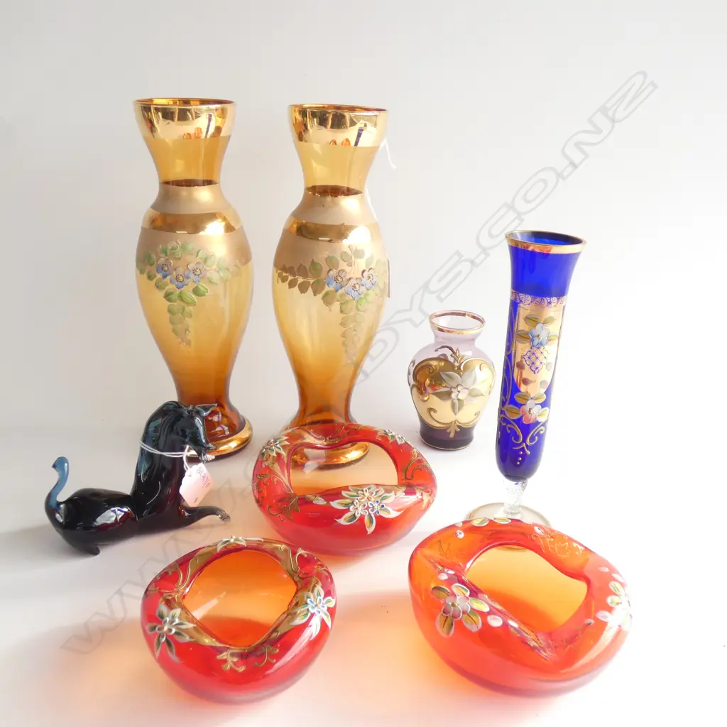 8 PCES ASST. VENETIAN GLASS; PR VASES H.260mm, 3 DISHES, 2 VASES, HORSE is a/f Image 1++