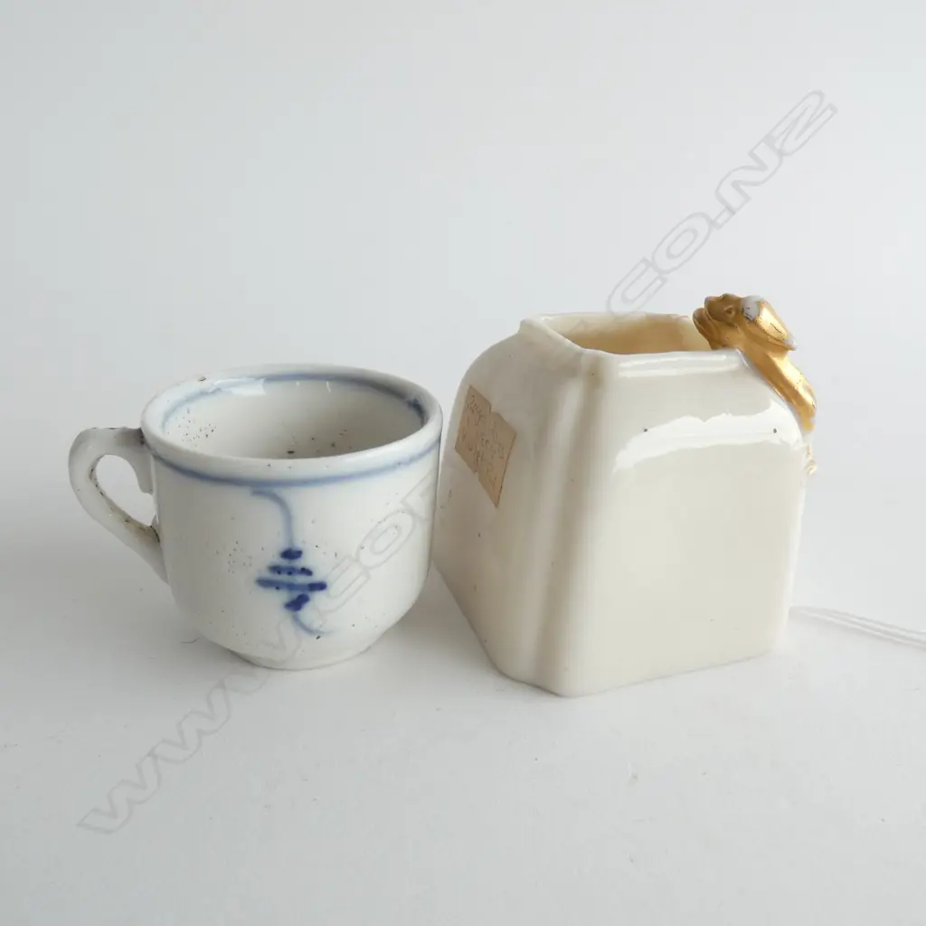WORCHESTER 19TH C. SMALL DRAGON VASE + MINI CUP  Image 1++