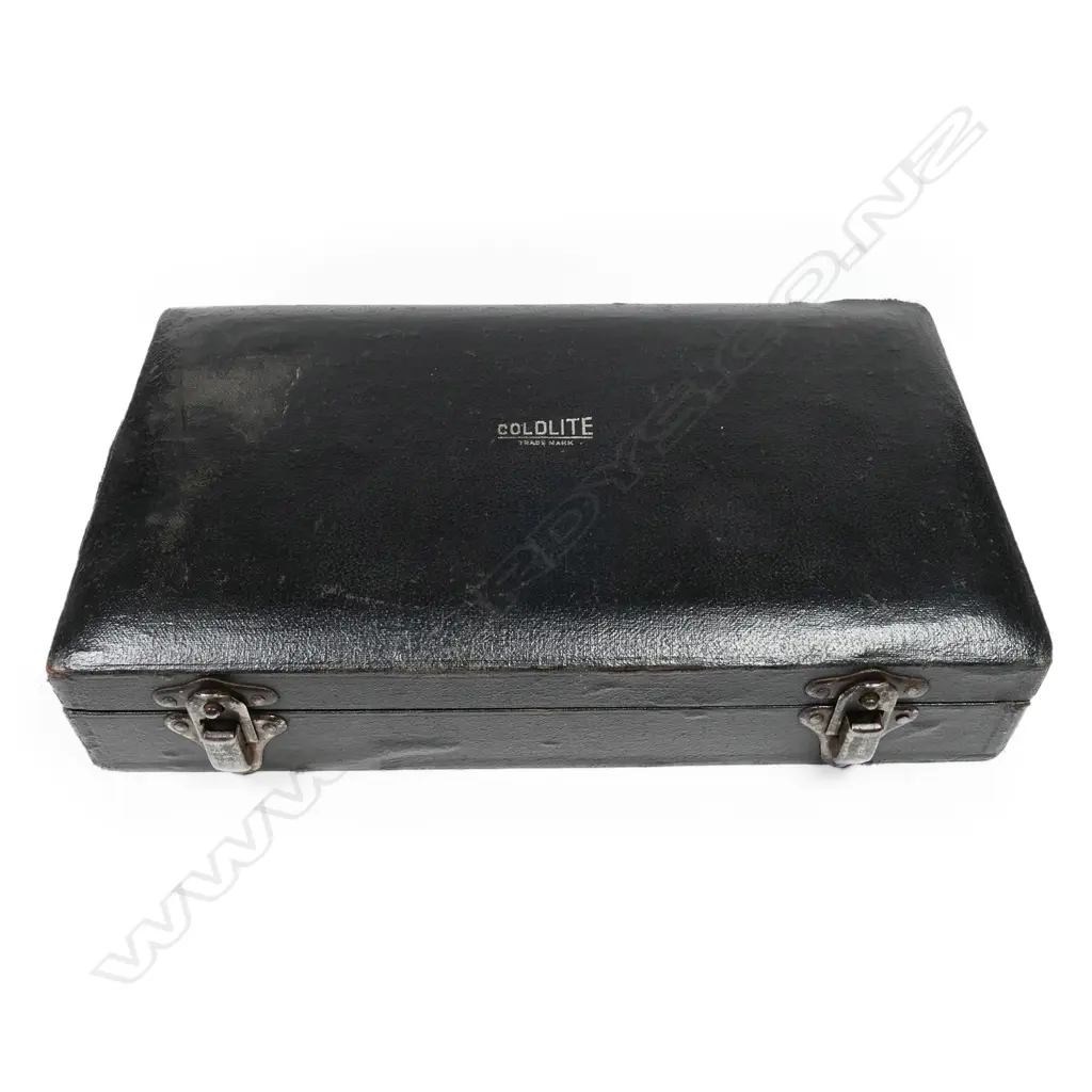 CASED 'COLDLITE'  DOCTOR'S DIAGNOSTIC KIT, C.1930S Image 1++